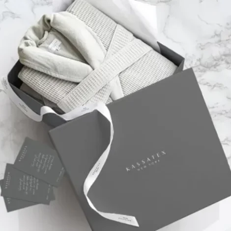 Apparel-Gift-Boxes-600x454
